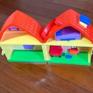 Vintage blues clues house